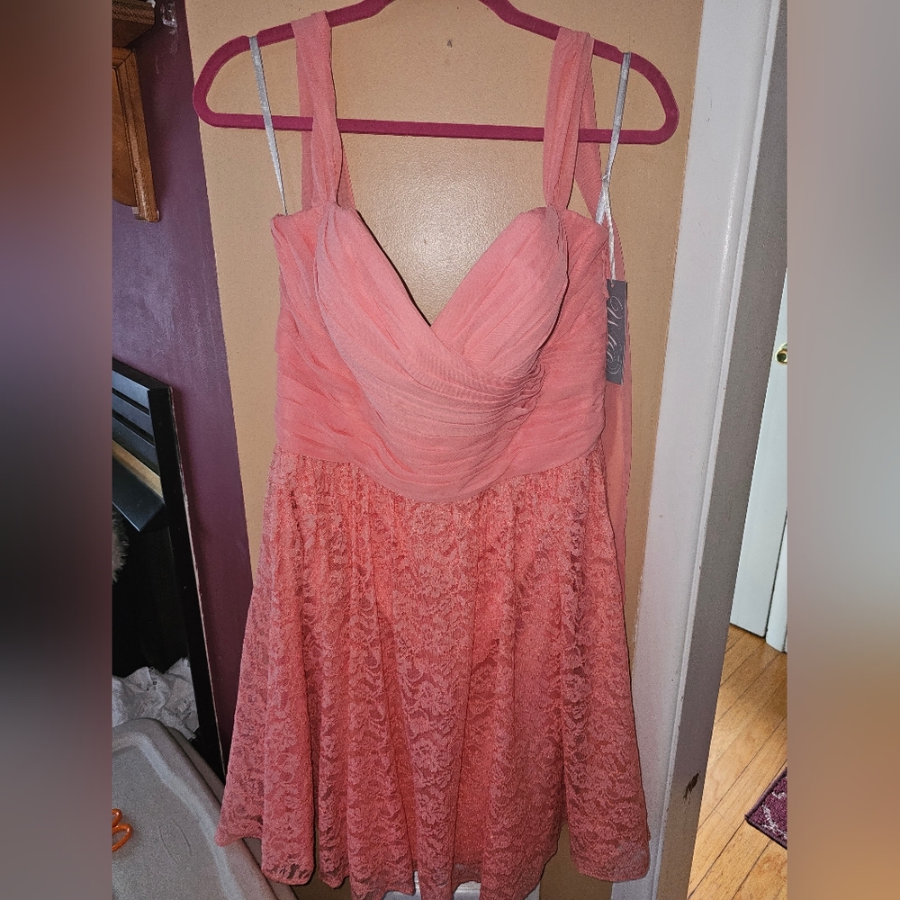 Wtoo Strapless Dress Coral Sz 14 NWT Lace